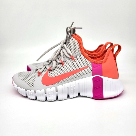 Nike Shoes - Nike Free Metcon 3 Vast Grey Fire Pink Women's Training Shoes